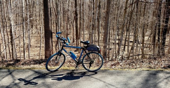 Kiwanis Trail Parking Lot .jpg