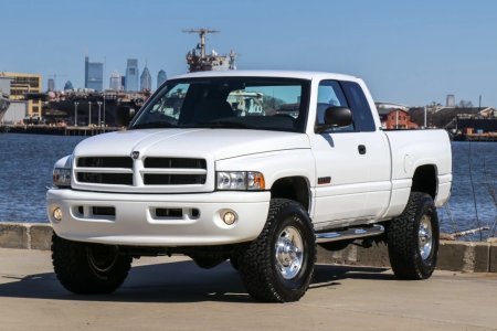 2002 Ram .jpg