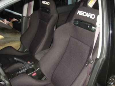 Recaro Seats 008.jpg