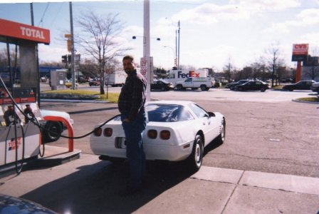vette2small.jpg