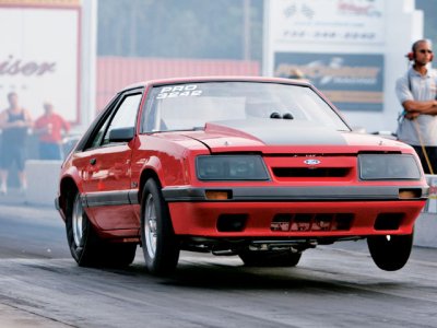 mmfp_0801_03_z+revolution+burning_rubber.jpg
