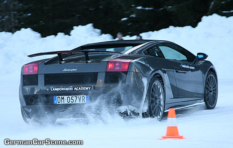 lambo3-snow-1-2-07.jpg
