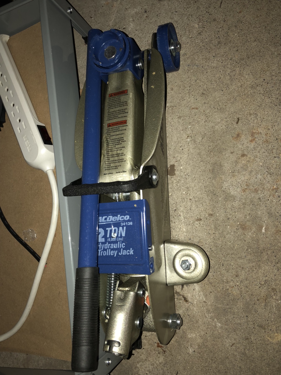 c7b48ada72284ee3c80f48ea318a954c.jpg