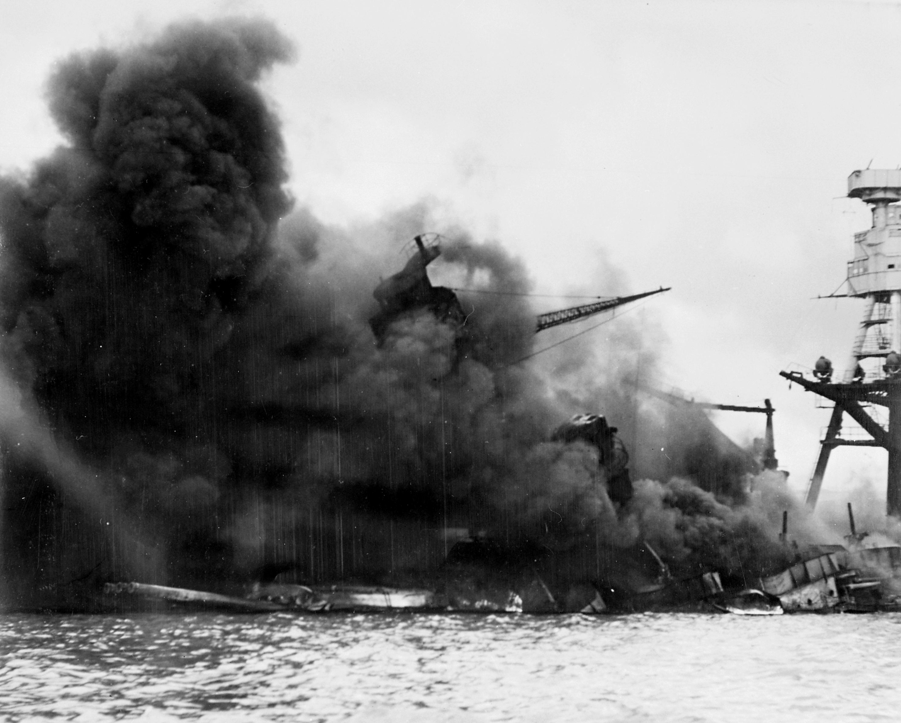 USSArizona_PearlHarbor.jpg