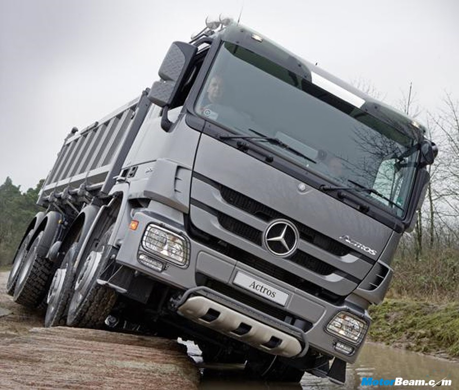 Mercedes_Actros_Fire_Brigade.JPG