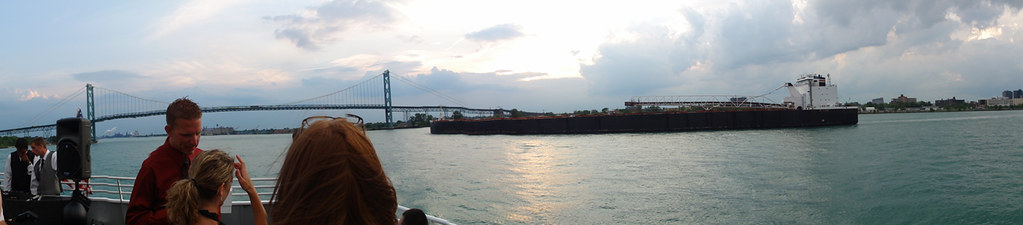 4787819765_18f7d8ee50_b.jpg