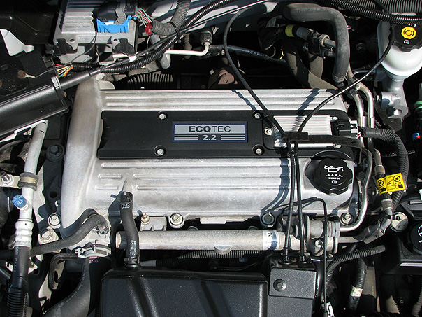 2003_Pontiac_Sunfire_Ecotec.JPG