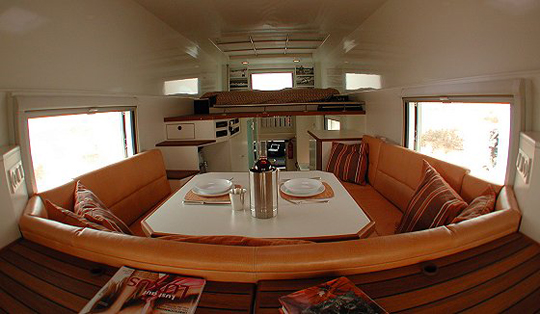 6-24-09unicat5.jpg